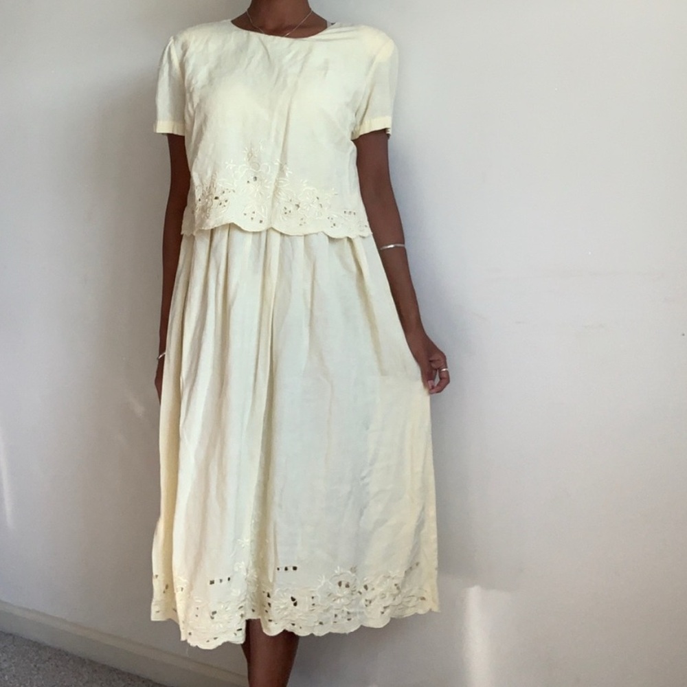Yellow linen dress with embroidery